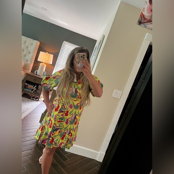 Emily McCarthy Lola Wrap Dress in Peekaboo Cat Print Size Medium NEW - Picture 6 of 11